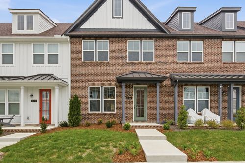 134 Valentine Aly, Nashville, TN, 37218-3059 | Card Image