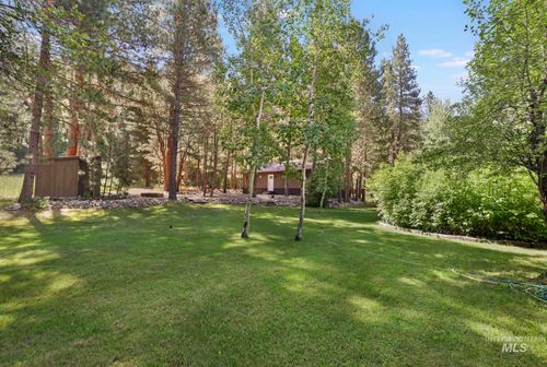 2071 N Pine Featherville Rd, Pine, ID, 83647-5355 | Card Image