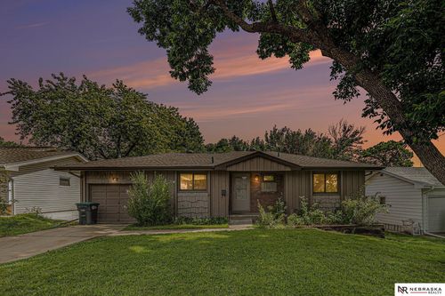 9150 Boyd Street, Omaha, NE, 68134 | Card Image