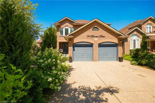 99 Donnici Dr, Hamilton, ON, L9B2K3 | Card Image