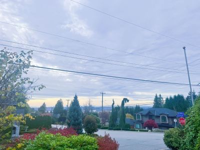 290 Balmoral Rd W, House other with 3 bedrooms, 2 bathrooms and 3 parking in North Vancouver BC | Image 2