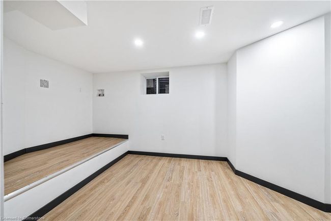 32 Britannia Ave, House other with 4 bedrooms, 3 bathrooms and 2 parking in Hamilton ON | Image 27