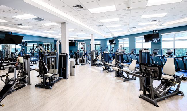 Gym with professional trainers | Image 31