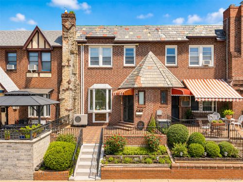4215 172nd Street, New York, NY, 11358 | Card Image