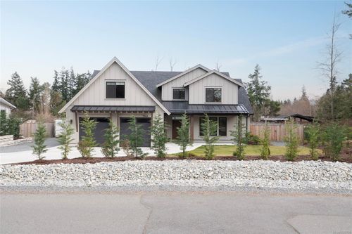 7046 Leland Rd, Lantzville, BC, V0R2H0 | Card Image