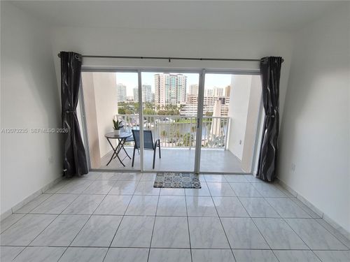 603-300 Bayview Dr, Sunny Isles Beach, FL, 33160-4773 | Card Image