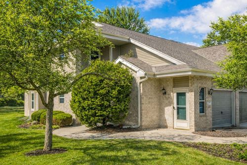 e-18645 Emerald Drive Drive, Brookfield, WI, 53045 | Card Image