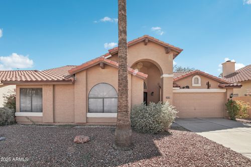10729 W Laurelwood Ln, Avondale, AZ, 85392-4028 | Card Image