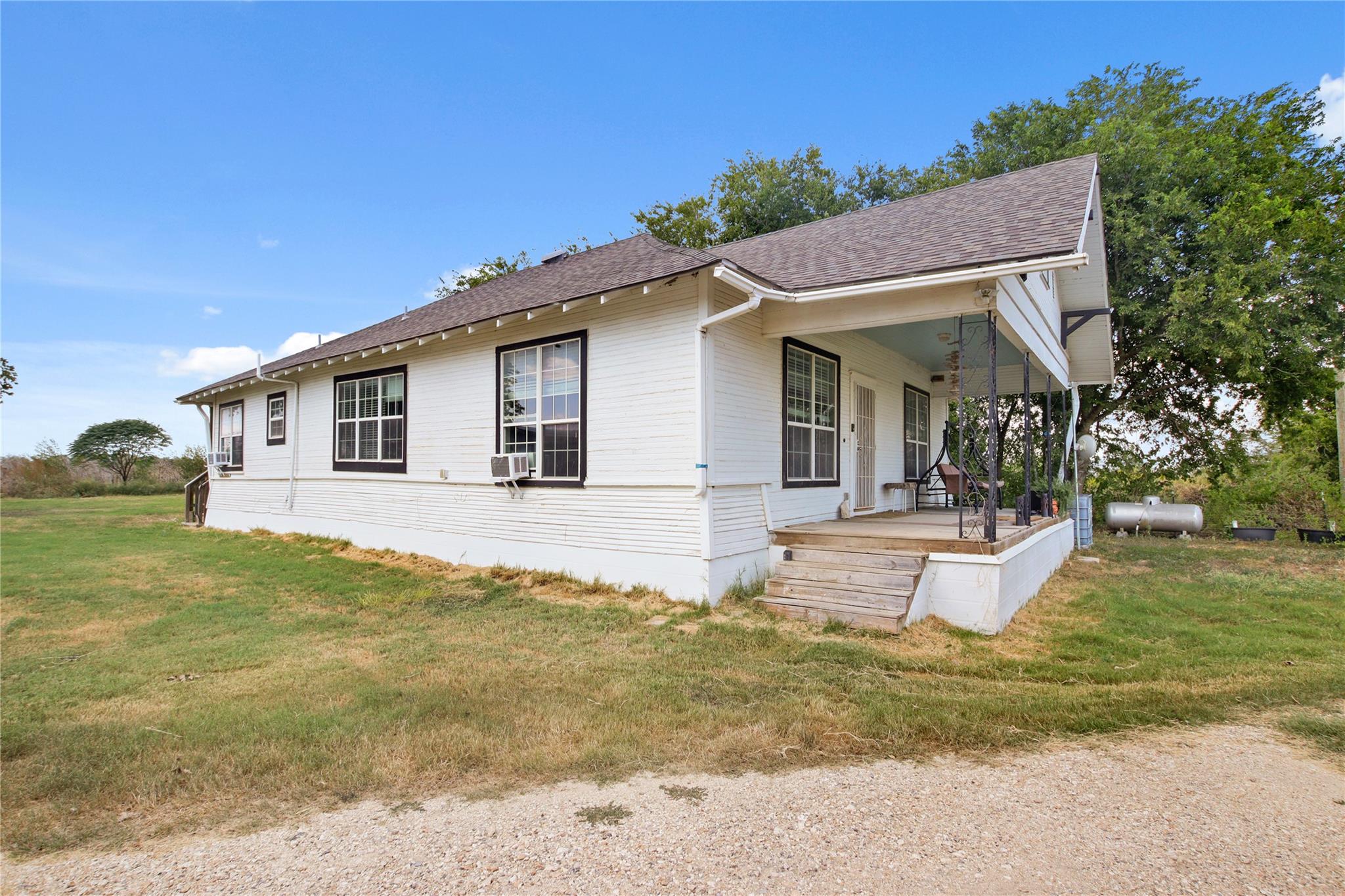Commercial Sale in Taylor 5