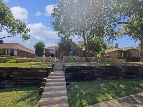 3614 Queenswood Ln, Garland, TX, 75040-3592 | Card Image