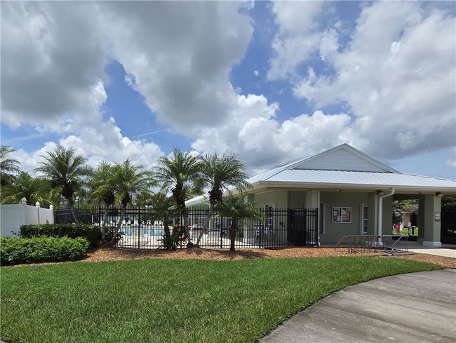 116 Drake Way, House other with 4 bedrooms, 3 bathrooms and null parking in Sebastian FL | Image 33