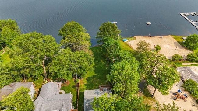59 W Lake Shore Dr, House other with 3 bedrooms, 2 bathrooms and null parking in Rockaway NJ | Image 24