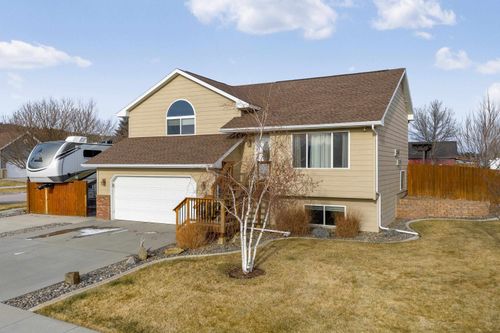 7150 Castlewood Drive, Summerset, SD, 57718 | Card Image