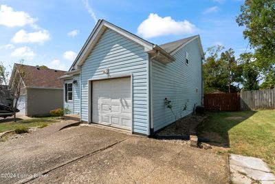 3717 Mareli Rd, House other with 3 bedrooms, 2 bathrooms and null parking in Shelbyville KY | Image 3