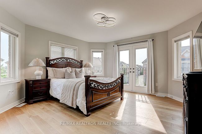 2 Henry Peters Lane, House attached with 3 bedrooms, 3 bathrooms and null parking in Vaughan ON | Image 20