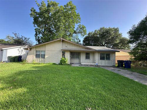 510 Sunset Dr, Garland, TX, 75040-4743 | Card Image