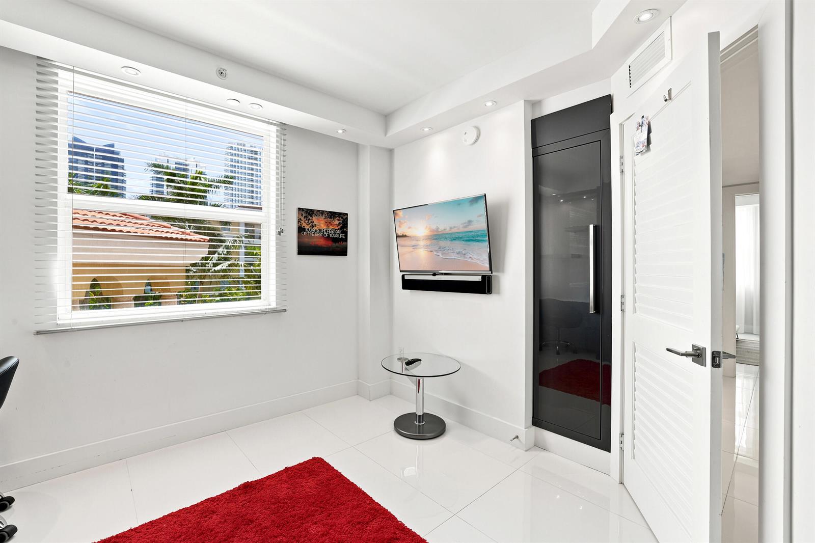 Residential in Sunny Isles Beach 5