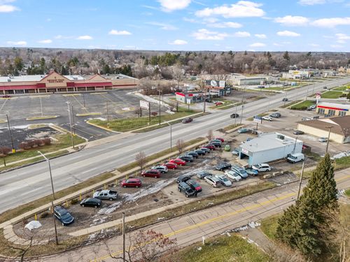 5751 S Cedar St, Lansing, MI, 48911-5102 | Card Image