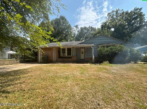 102 Evelyn St, Vicksburg, MS, 39180-6128 | Card Image