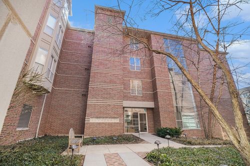 apt-304-57 E Hattendorf Ave, Roselle, IL, 60172-1570 | Card Image
