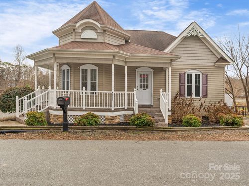 1-4423 Railroad Ave, Harrisburg, NC, 28075-7104 | Card Image
