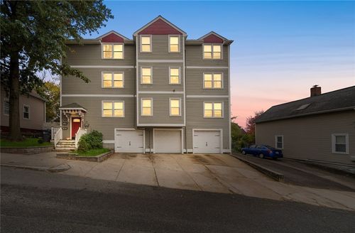 1-101 Grand View St, Providence, RI, 02906-1866 | Card Image