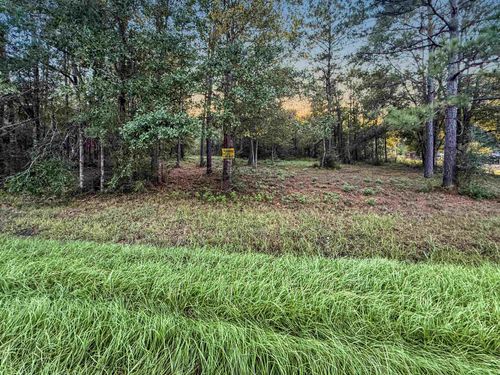 135 Private Road 8372, Buna, TX, 77612 | Card Image