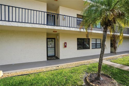 7104-12300 Vonn Rd, LARGO, FL, 33774-3426 | Card Image