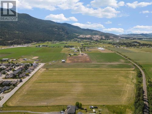 2049 Okanagan St, Armstrong, BC, V4Y1B1 | Card Image