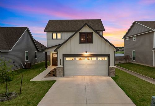 1216 Elise Ave, Waco, TX, 76706-6652 | Card Image