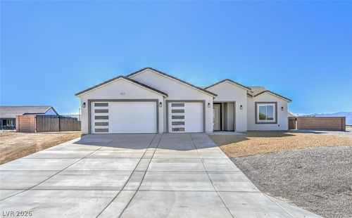 4641 Castlewood Ct, Pahrump, NV, 89061-7212 | Card Image