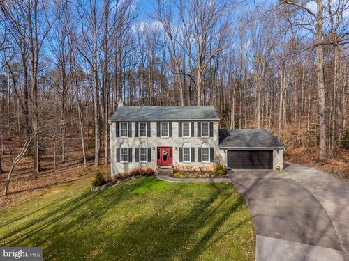 5356 Wade Ln, Woodbridge, VA, 22192-6016 | Card Image
