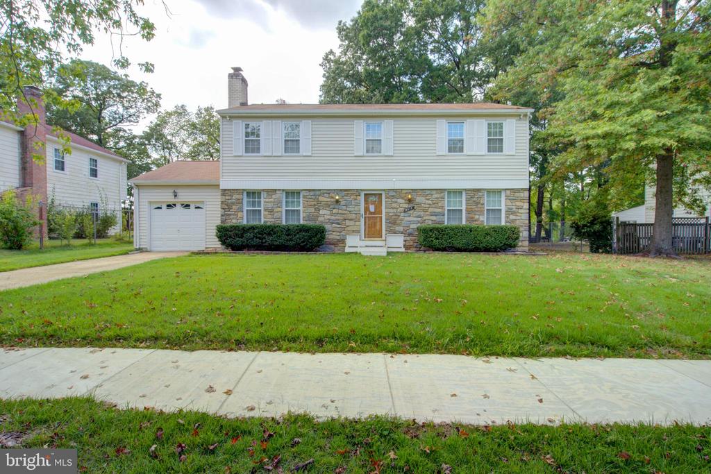 Lancelot Rd, Fort Washington, MD 20744