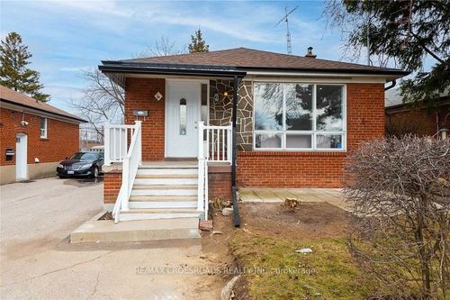 6 Larkhall Ave, Scarborough, ON, M1J1V1 | Card Image