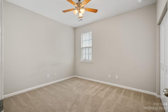 9814 Forest Run Ln, House other with 3 bedrooms, 2 bathrooms and null parking in Charlotte NC | Image 6