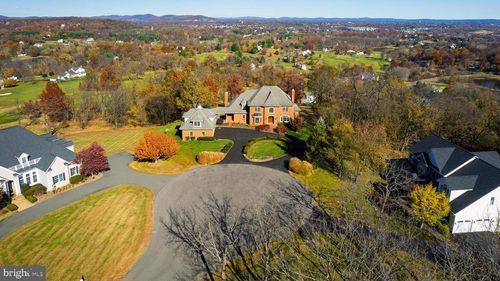 35060 Patience Ct, ROUND HILL, VA, 20141-2578 | Card Image