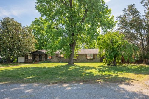 201 Keaton St, Lebanon, TN, 37087-3325 | Card Image