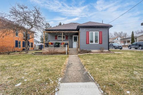 109 Carroll St, Ingersoll, ON, N5C1W1 | Card Image