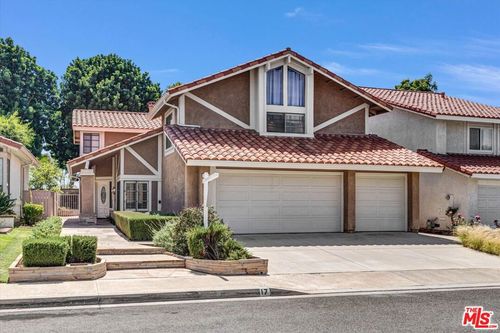 17 Castillo, Irvine, CA, 92620-1828 | Card Image