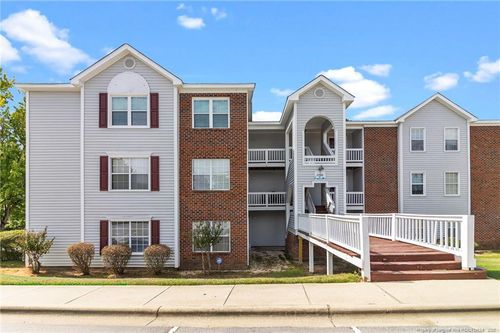 201 Waterdown Dr, Fayetteville, NC, 28314-7921 | Card Image