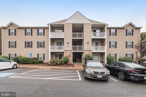 75a303-75 Fern Oak Cir, STAFFORD, VA, 22554-8459 | Card Image