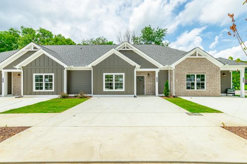2579 Bannerman Ln, Chattanooga, TN, 37421-5521 | Card Image