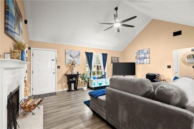 7030 Kingston Ln, House other with 3 bedrooms, 2 bathrooms and null parking in Mcdonough GA | Image 7