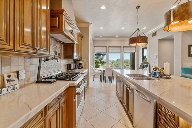 21788 Brighton Crest Dr, House other with 5 bedrooms, 0 bathrooms and null parking in Friant CA | Image 14