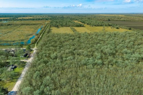 TBD Twin Lakes Dr, Guy, TX, 77444 | Card Image