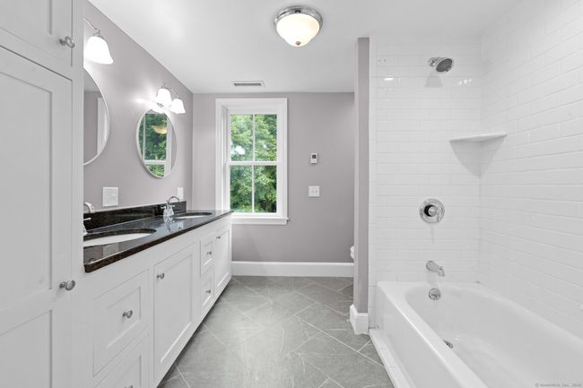 There are double sinks in this bathroom too! | Image 35