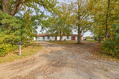 1931 Allen Rd, House other with 4 bedrooms, 2 bathrooms and 12 parking in Caistor Centre ON | Image 2