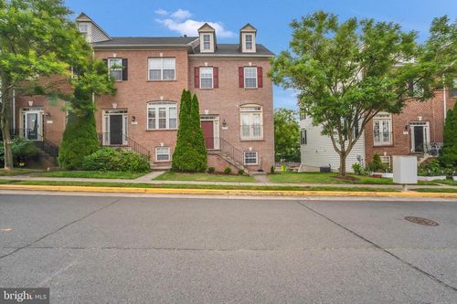 4579 Derring Ln, FAIRFAX, VA, 22030-6265 | Card Image