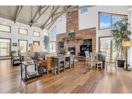 13910 N Saint Vrain Dr, Lyons, CO, 80540-9034 | Card Image