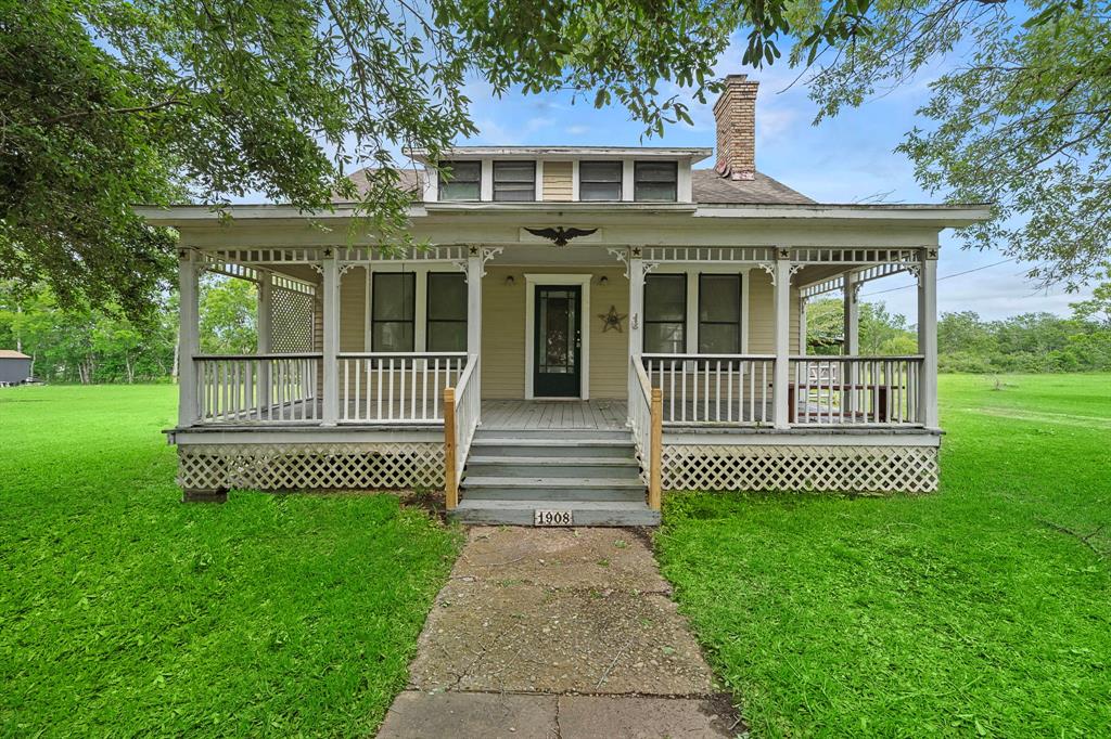 Carolina Ave, League City, TX 77573
